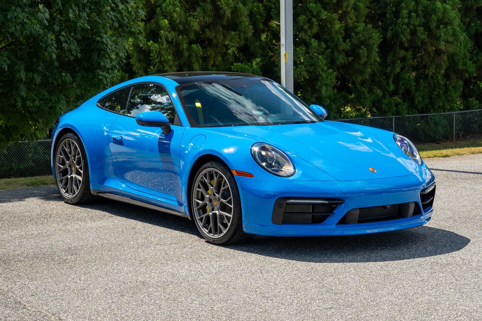 2022 Porsche 911 4 photo 9