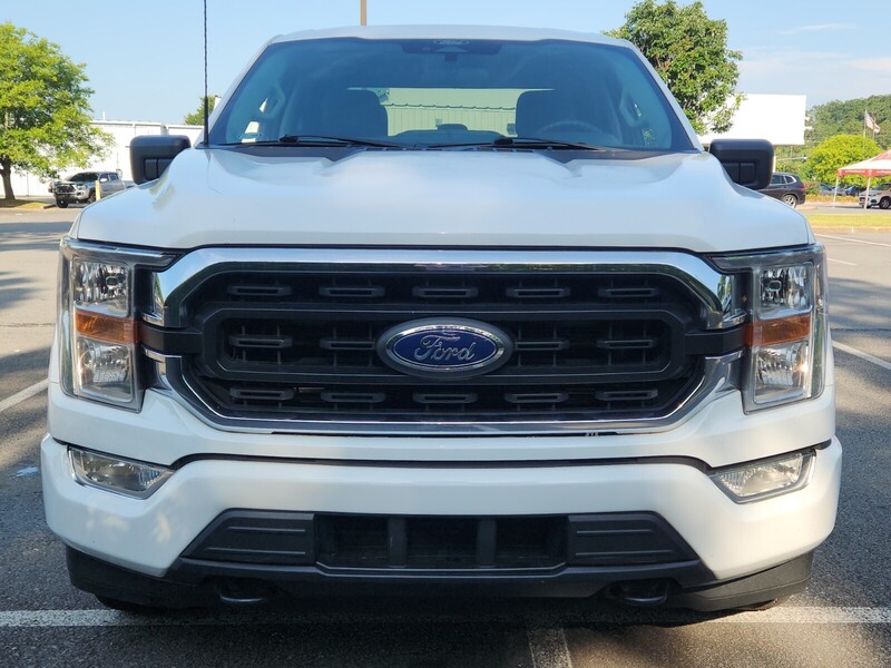 2022 Ford F-150 XLT photo 8