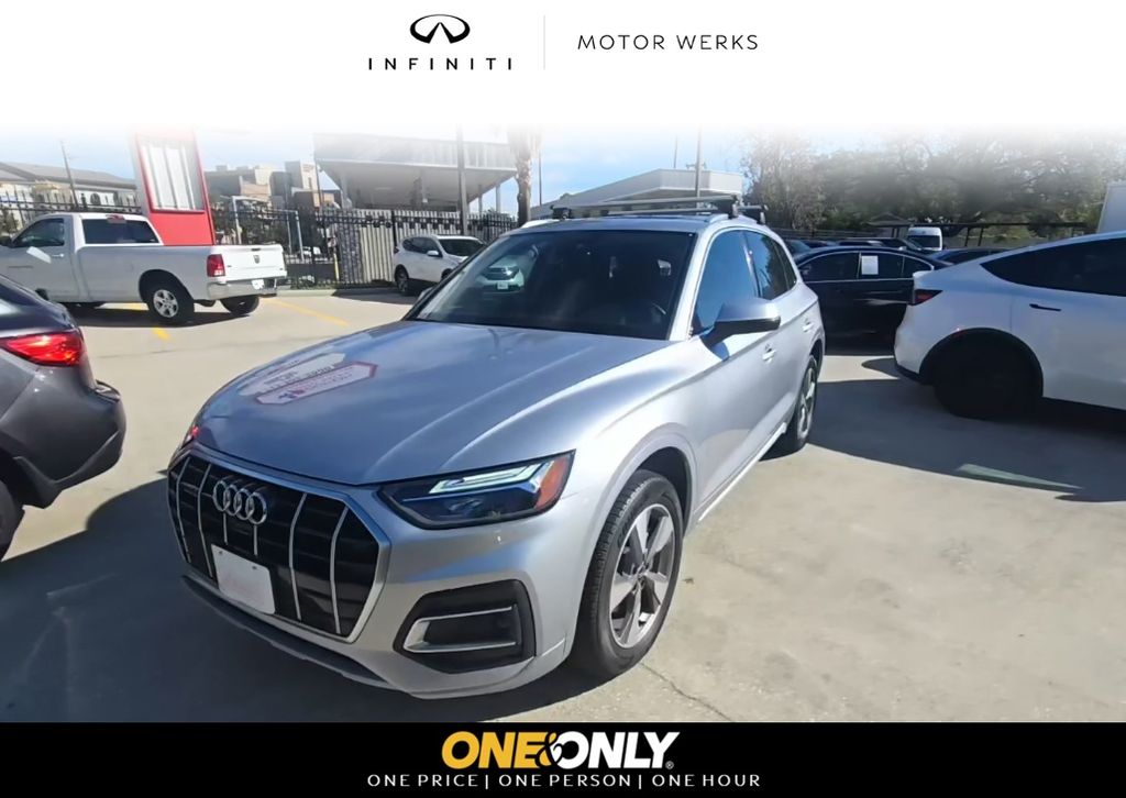 2023 Audi Q5 Premium Plus's photo