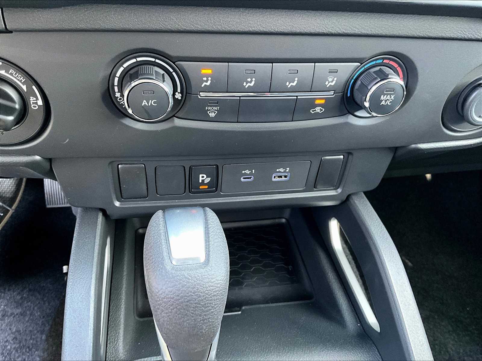 2025 Nissan Frontier SV photo 22