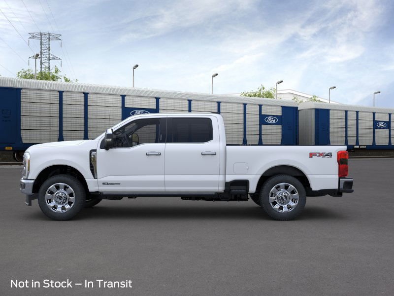 2025 Ford F-350 Lariat photo 2