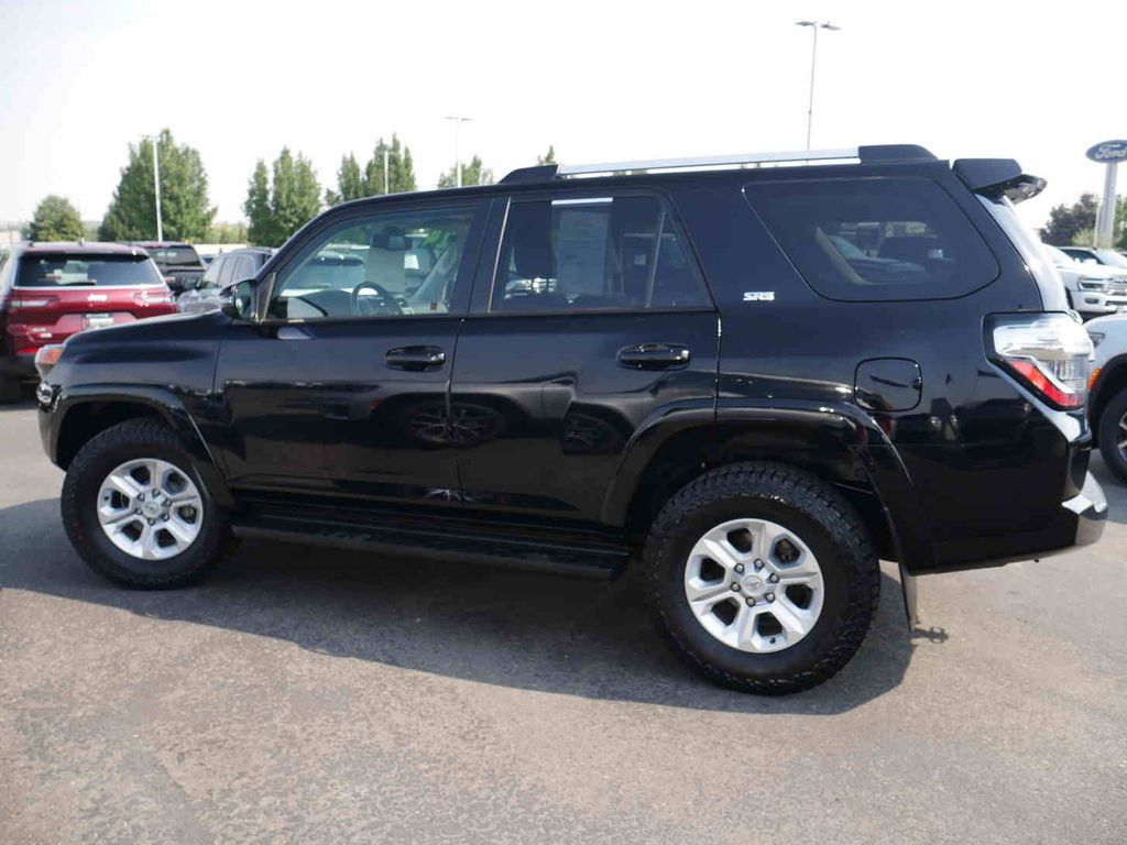 2024 Toyota 4Runner SR5 Premium photo 14