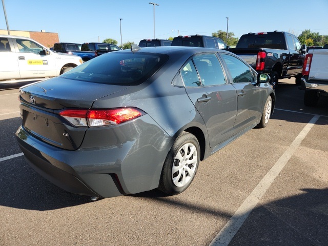 2023 Toyota Corolla LE photo 6