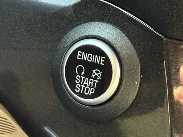 2018 Ford Escape Titanium photo 31