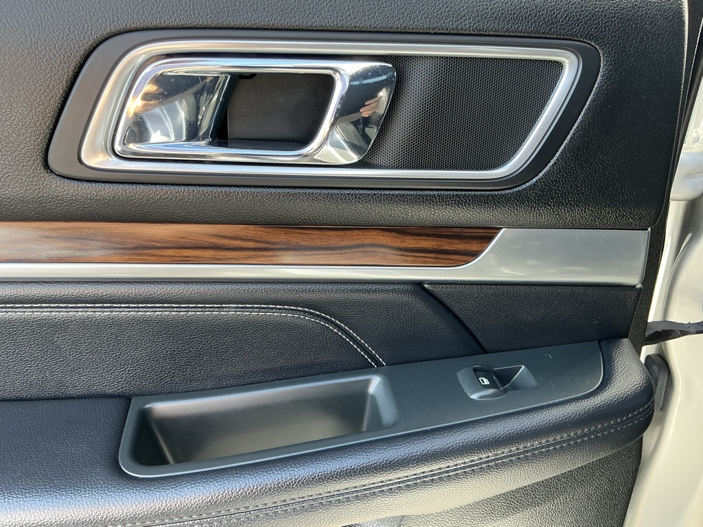 2018 Ford Explorer Limited photo 37