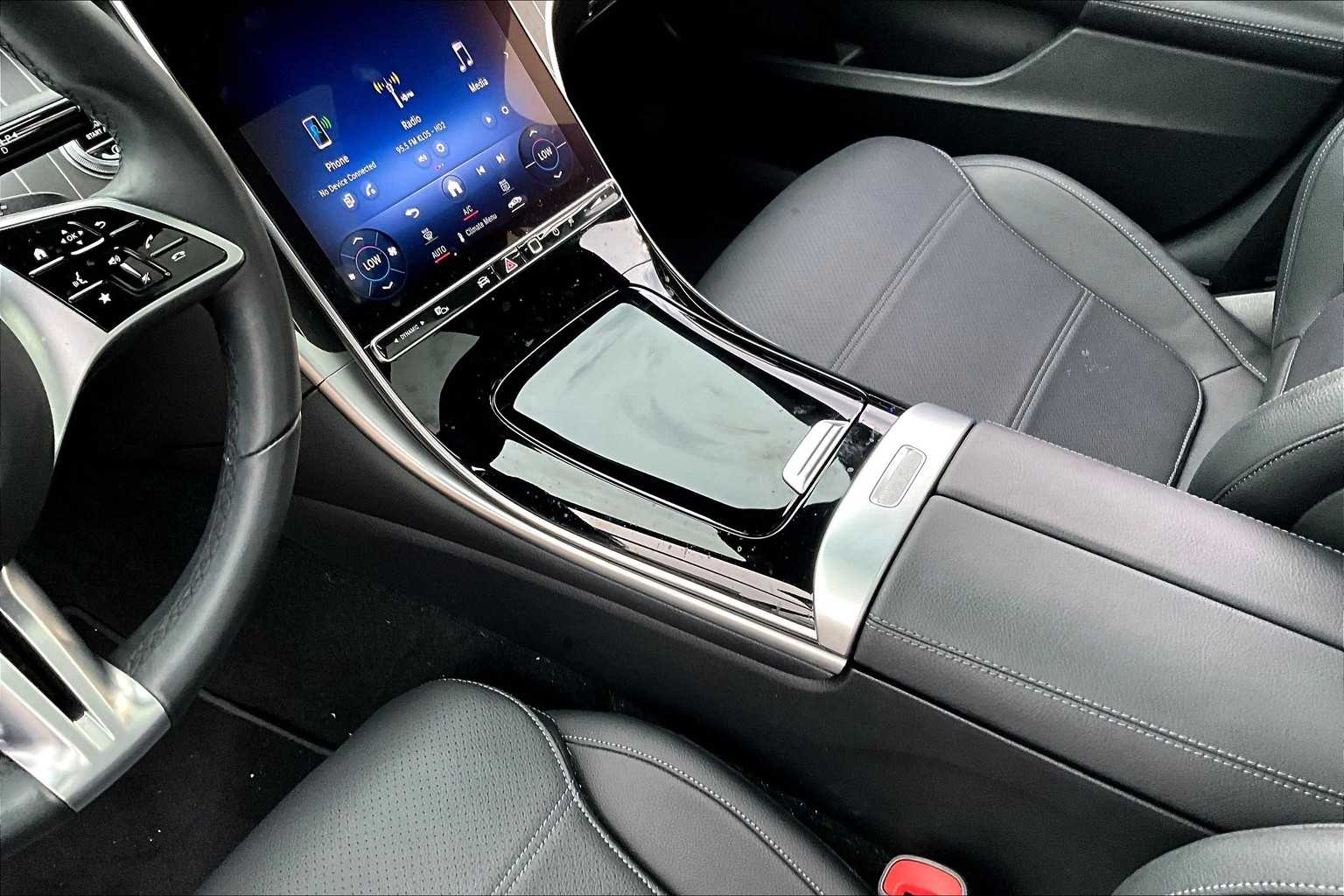 2024 Mercedes Benz C 300 photo 15