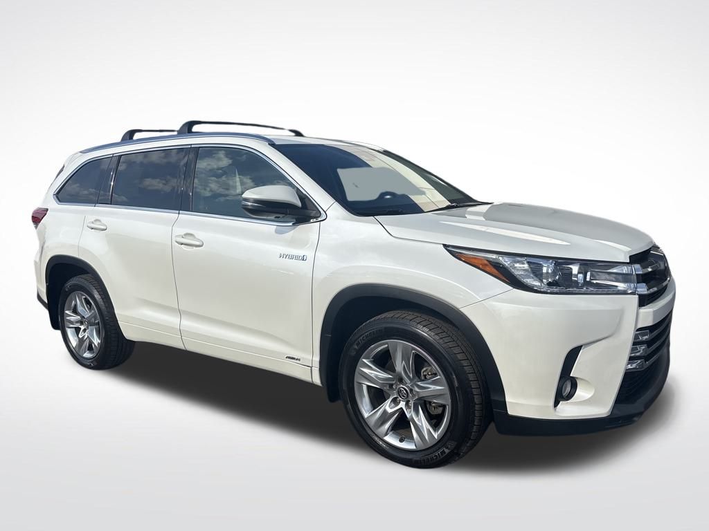 2017 Toyota Highlander Limited's photo
