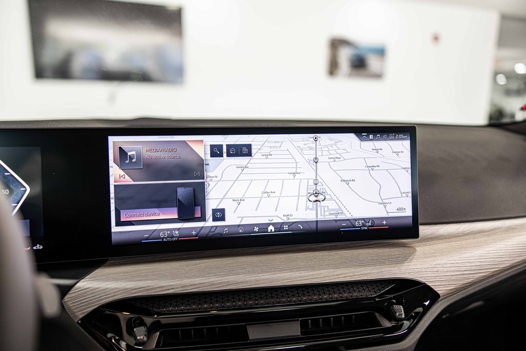 2025 BMW 330I - Image 27