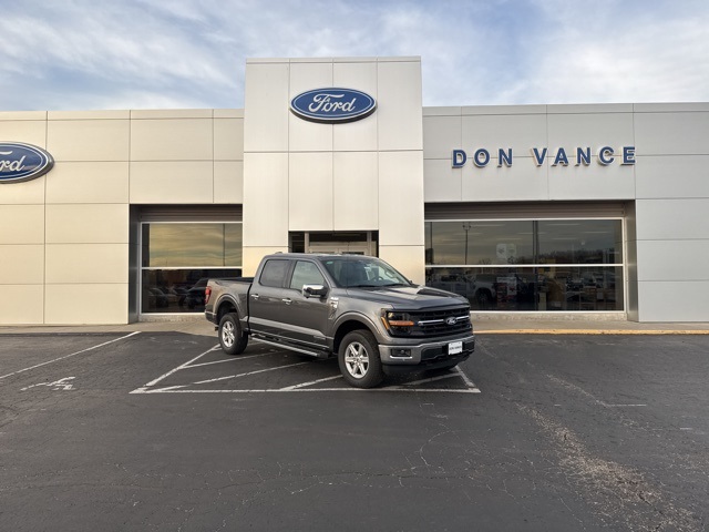 2025 Ford F-150 XLT's photo