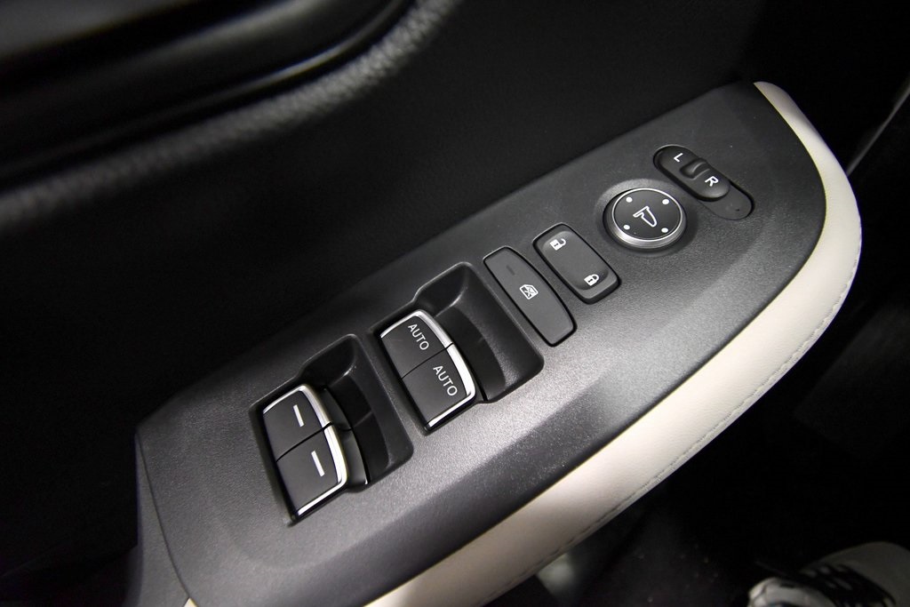 2026 Honda HR-V EX-L photo 15