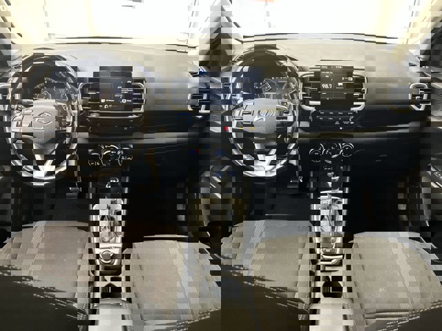 2021 Hyundai Venue SEL Denim photo 2