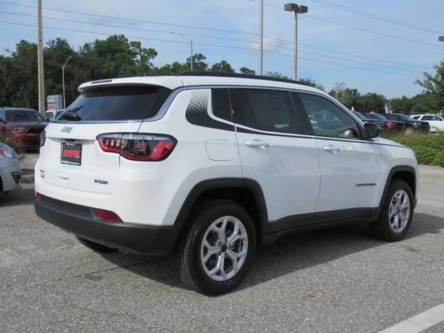2025 Jeep Compass Latitude photo 6