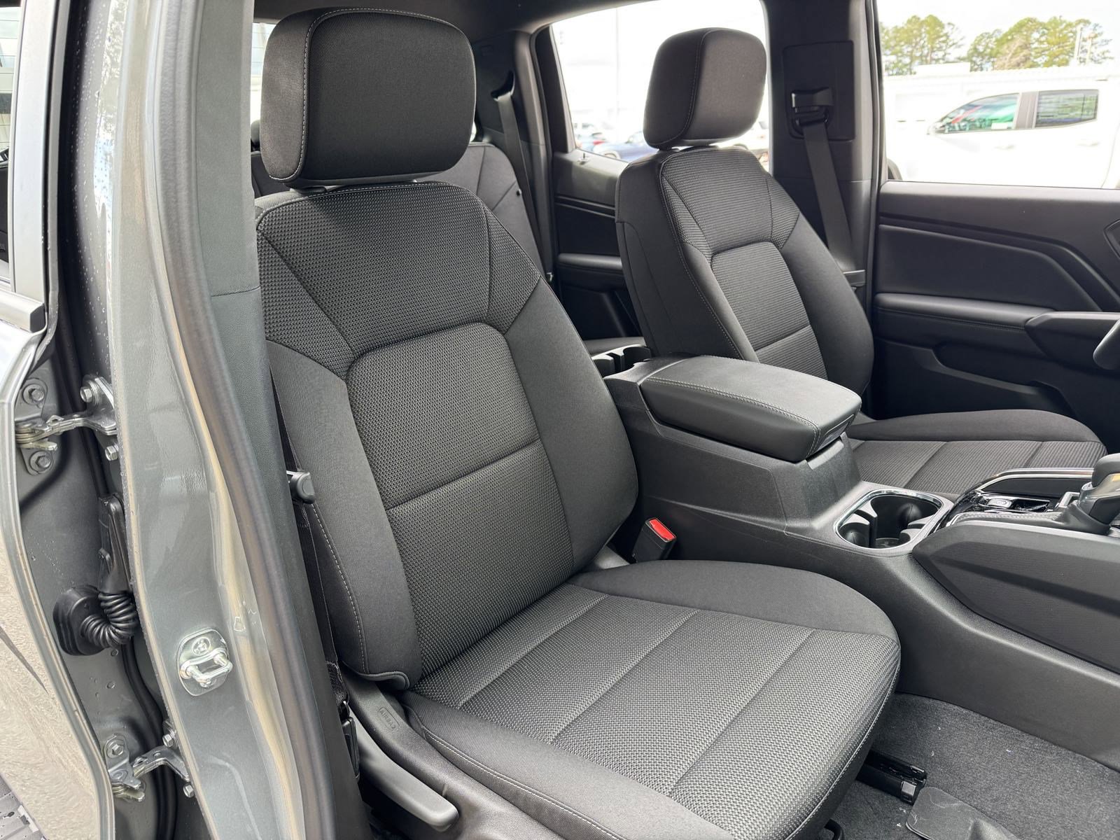 2025 Gmc Canyon Elevation photo 18