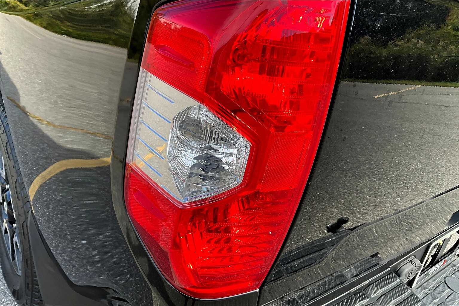 2017 Toyota Tundra SR5 photo 27