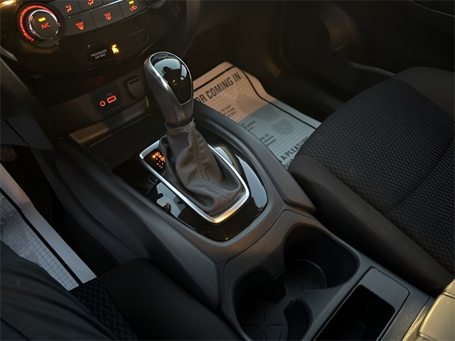 2020 Nissan Rogue Sport S photo 26