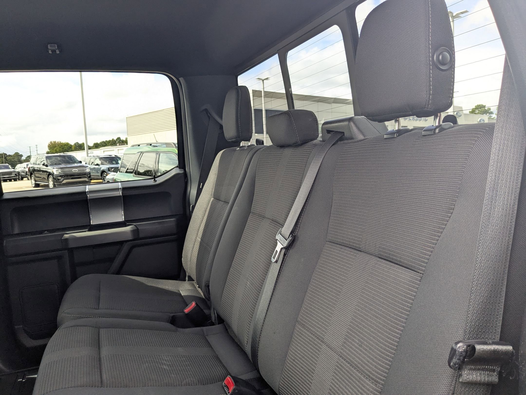2017 Ford F-150 XLT photo 27