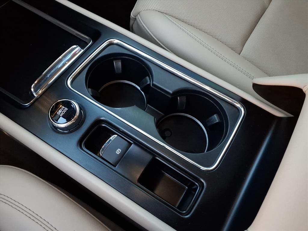 2023 LINCOLN CORSAIR - Image 13