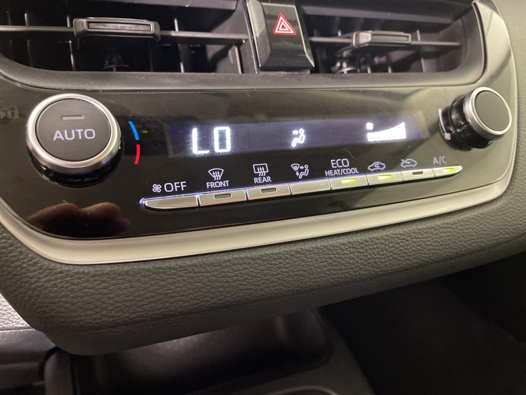 2024 Toyota Corolla LE photo 26