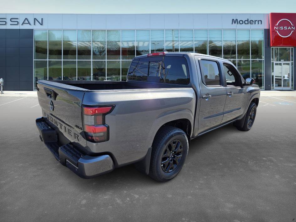 2026 Nissan Frontier Crew Cab SV photo 5
