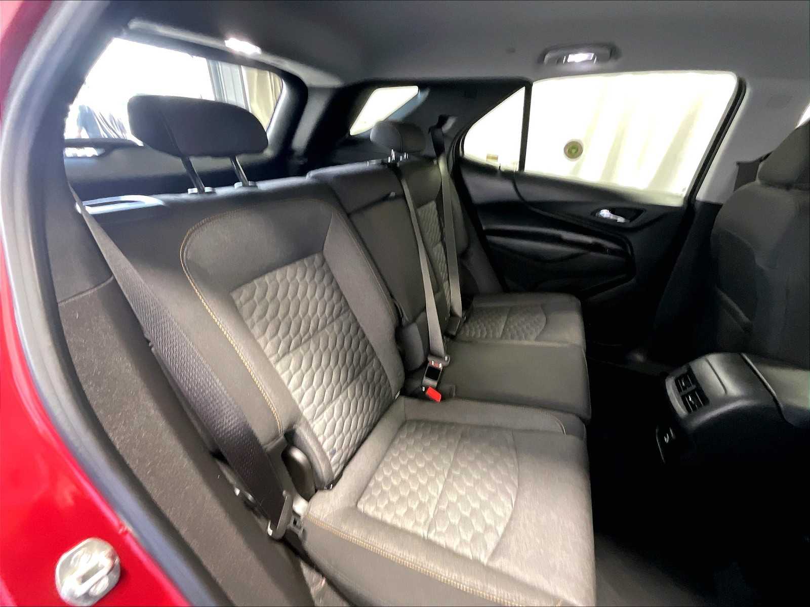 2019 Chevrolet Equinox LT photo 15
