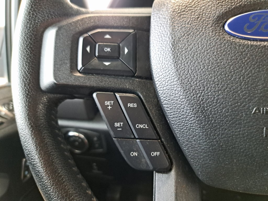 2016 Ford F-150 XLT photo 20
