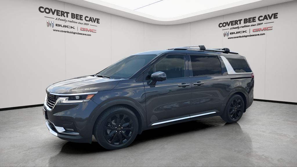 2022 Kia Carnival SX photo 4