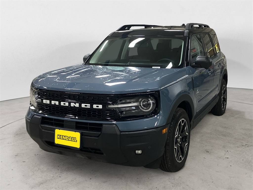 2025 Ford Bronco Sport Outer Banks's photo