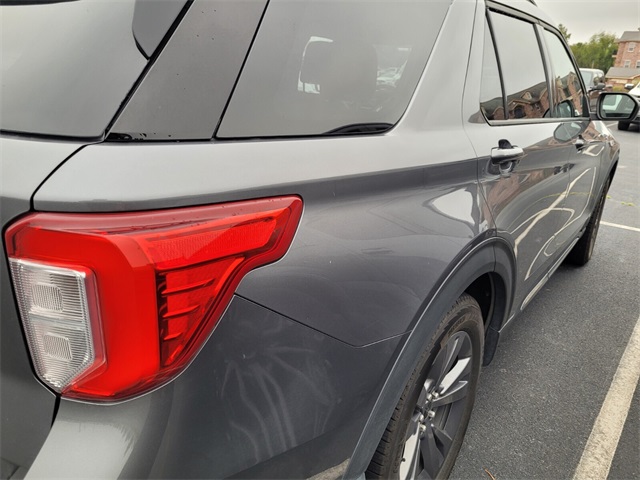 2022 Ford Explorer XLT photo 3