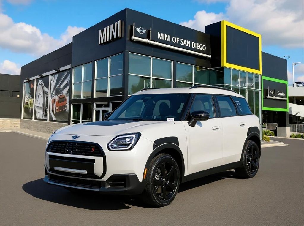 2026 MINI Countryman S's photo