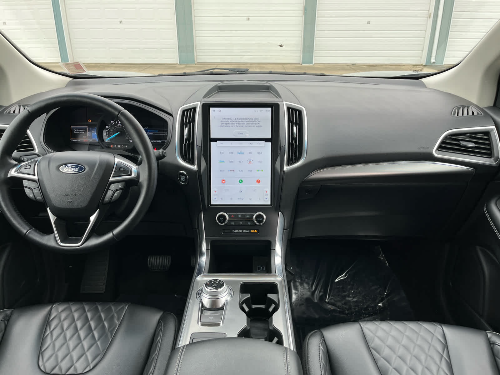 2024 Ford Edge Titanium photo 15