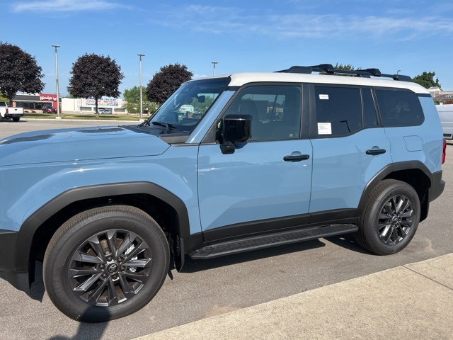 2025 Toyota Land Cruiser Base photo 2