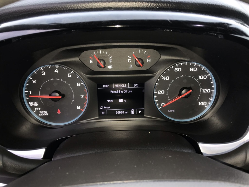 2021 Chevrolet Traverse LS photo 14