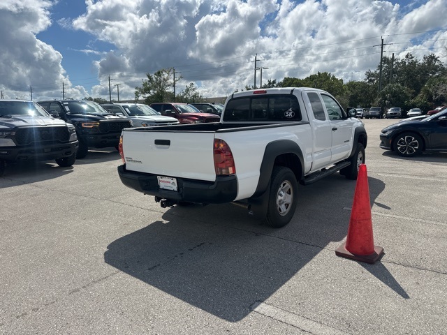 2014 Toyota Tacoma Base photo 3