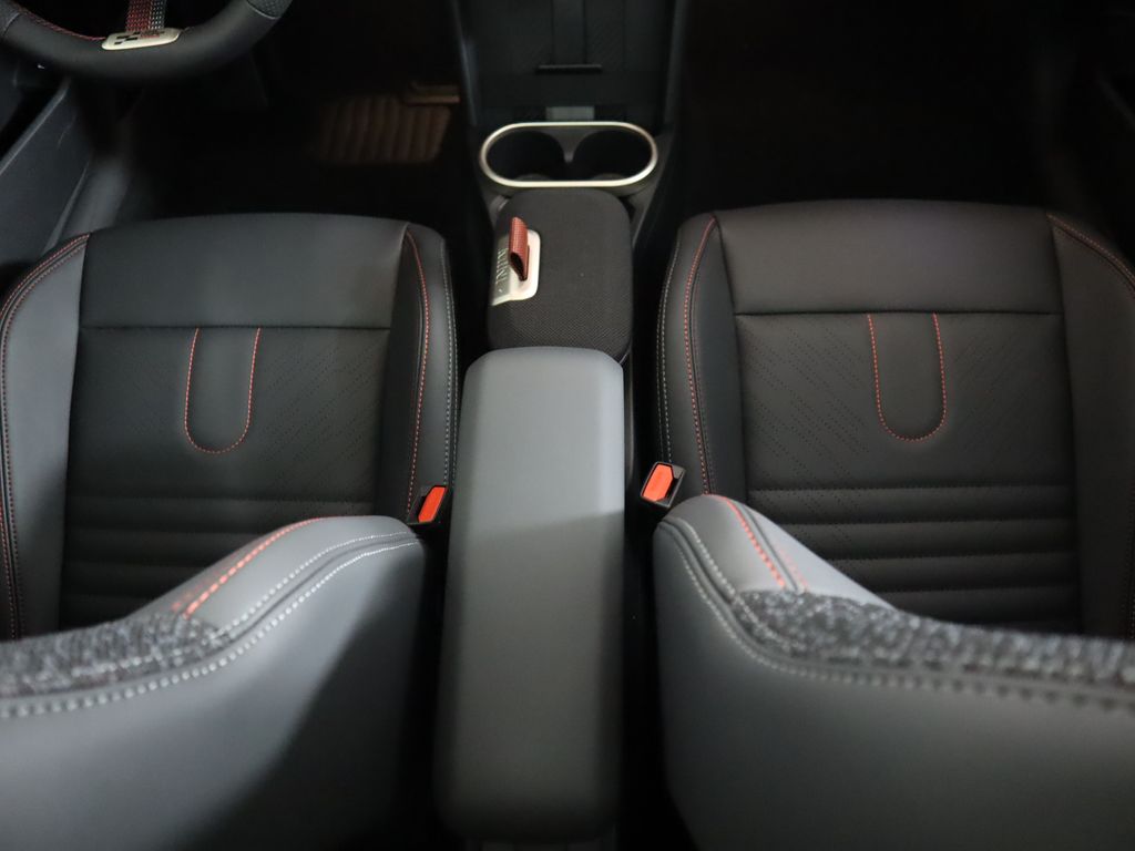 2026 Mini Cooper Hardtop S 2 Door Iconic photo 17