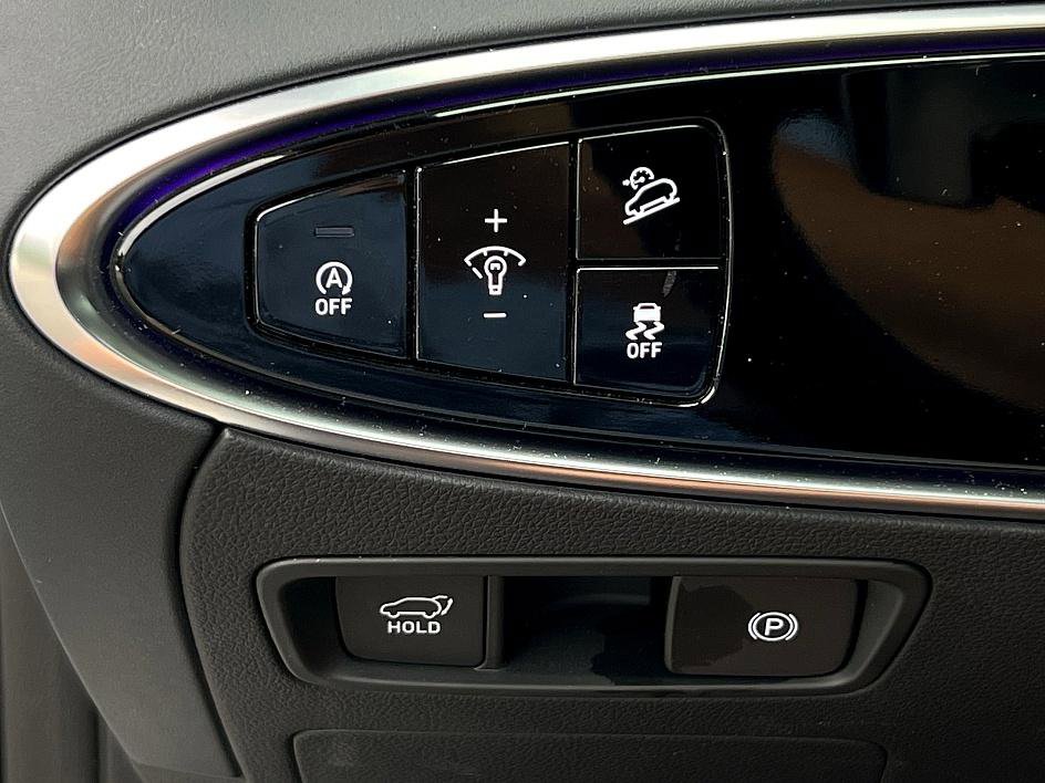 2025 Genesis GV70 3.5T Sport photo 22
