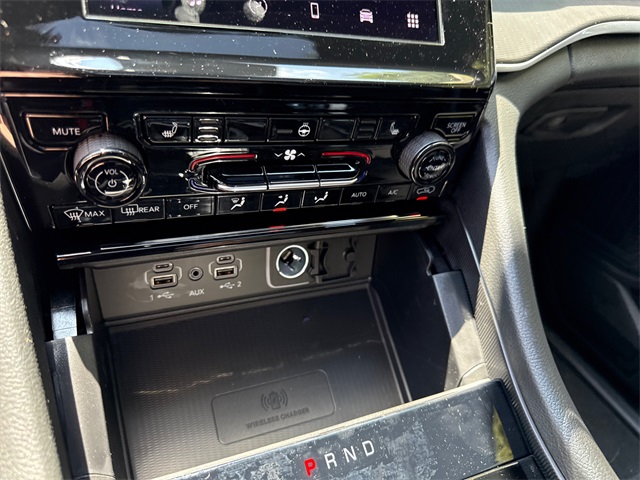 2025 Jeep Grand Cherokee Altitude X photo 17