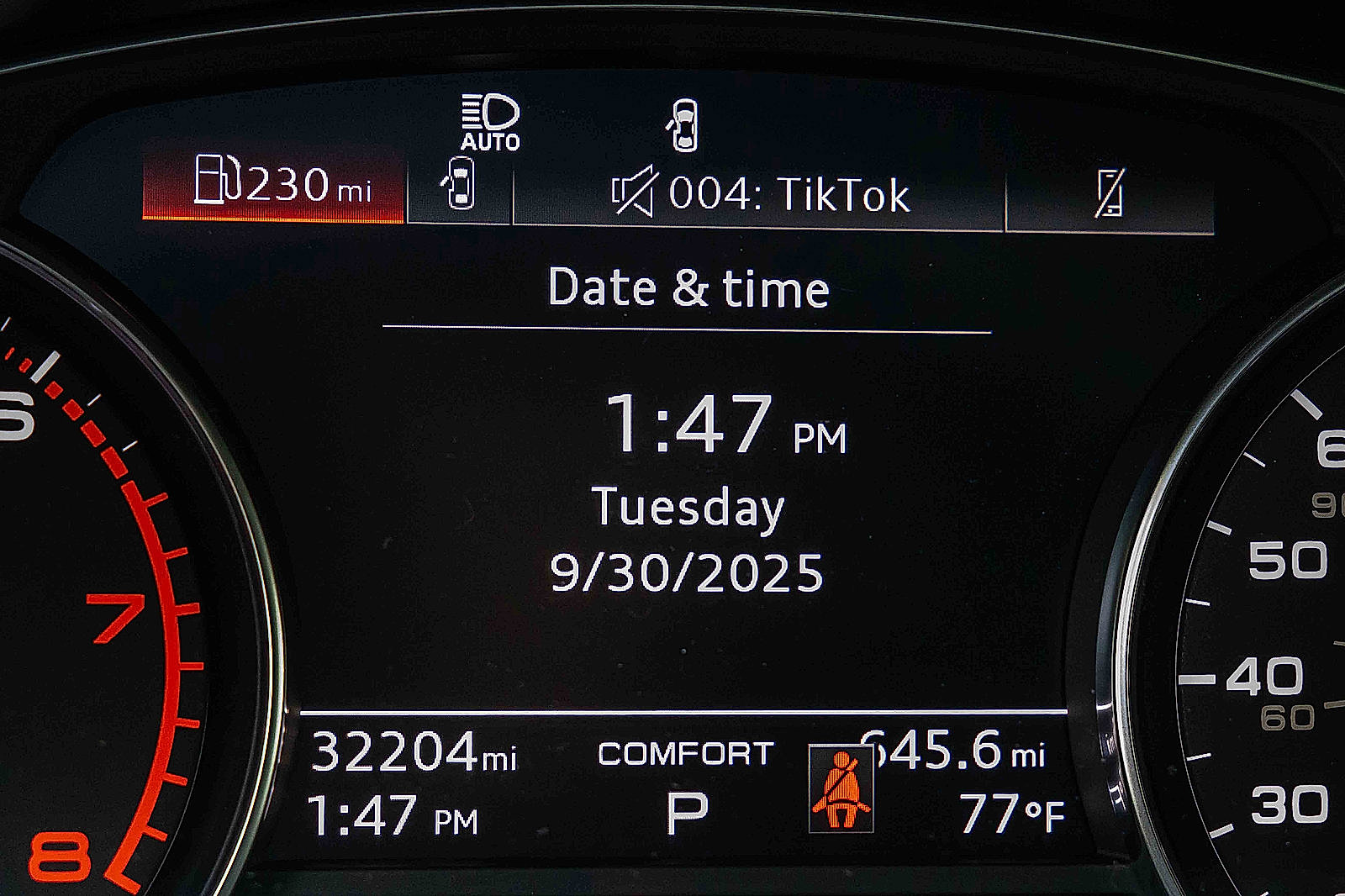 2021 Audi Q5 Premium photo 10