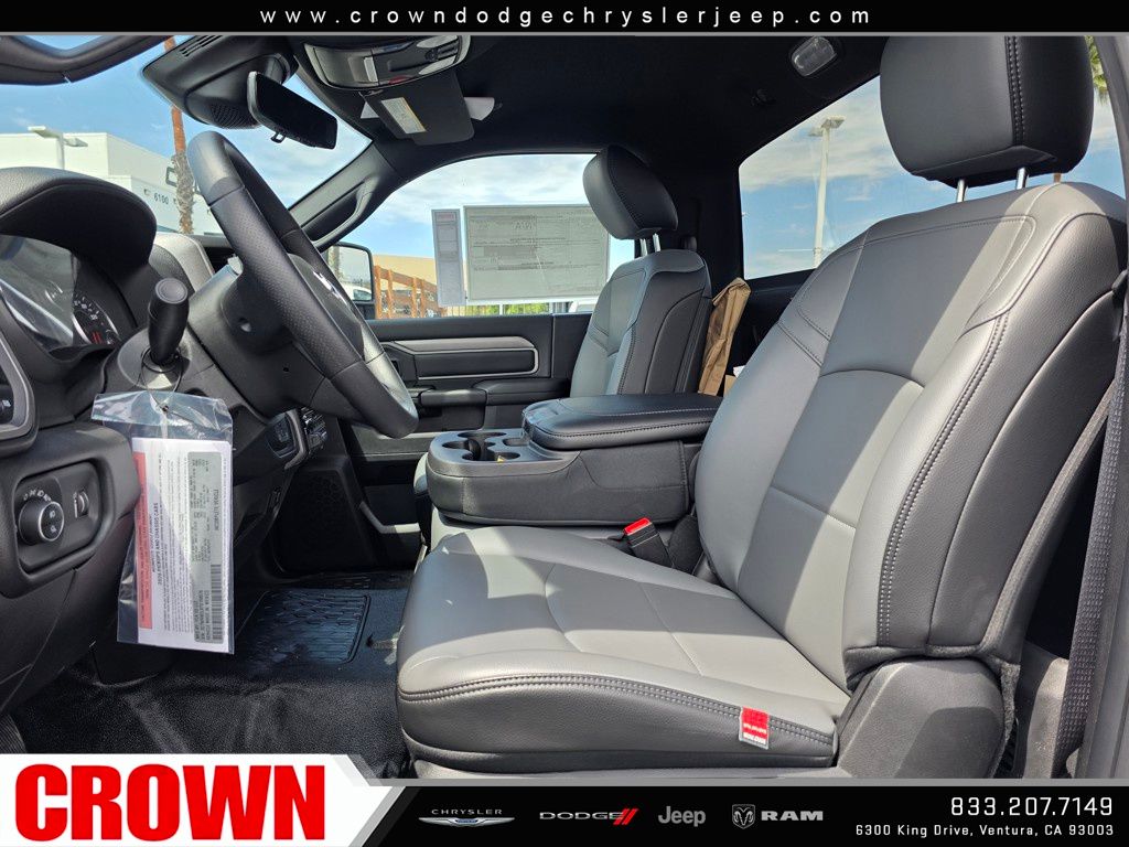 2026 Ram 5500 Tradesman photo 11