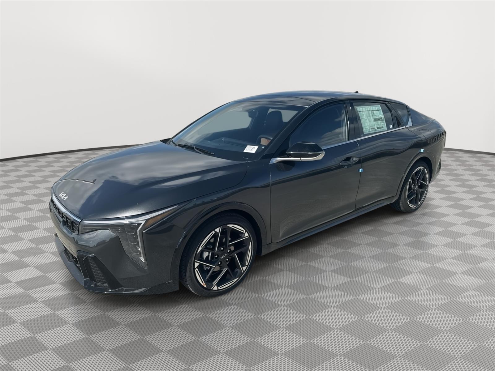 2025 Kia K4 GT-Line's photo