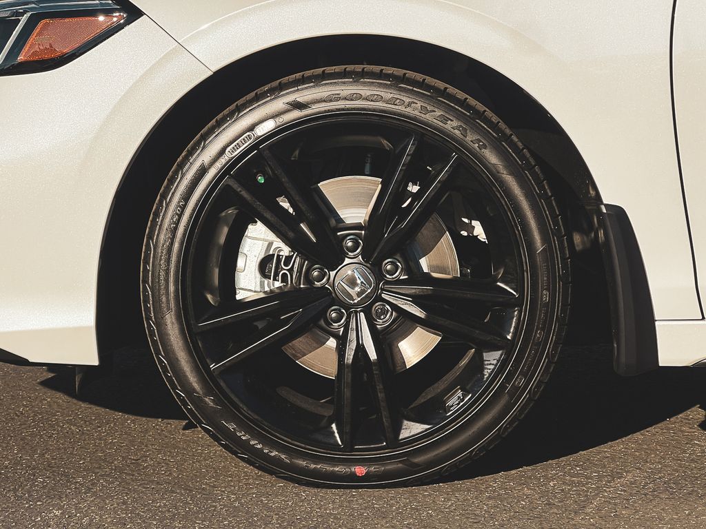 2026 Honda Civic Si photo 3