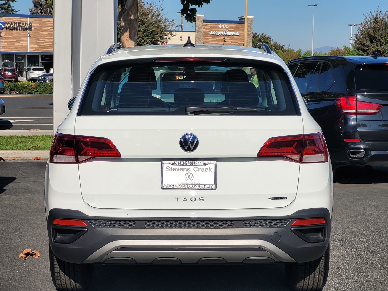 2024 Volkswagen Taos S photo 4