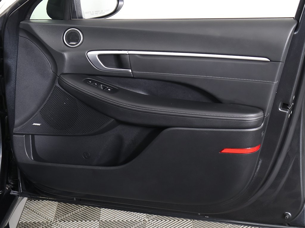 2022 Hyundai Sonata Limited photo 25