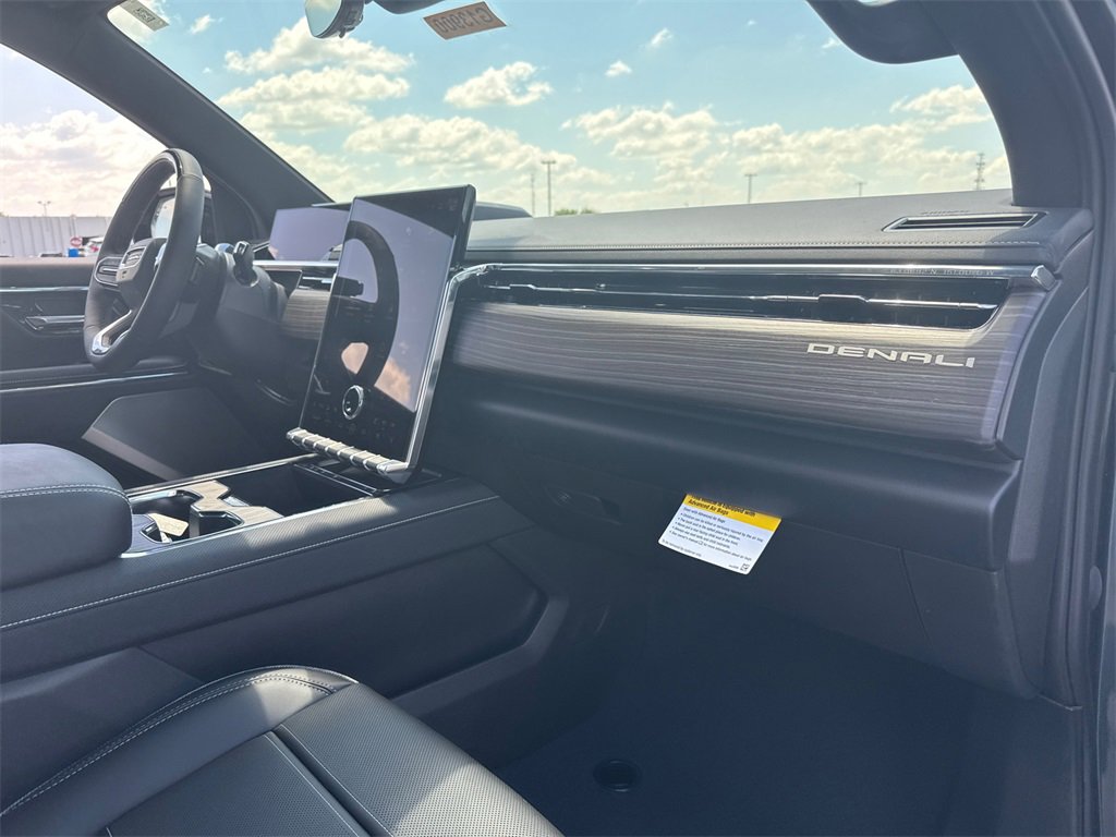 2025 Gmc Sierra EV Denali photo 39