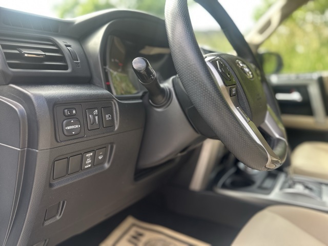 2022 Toyota 4Runner SR5 Premium photo 12