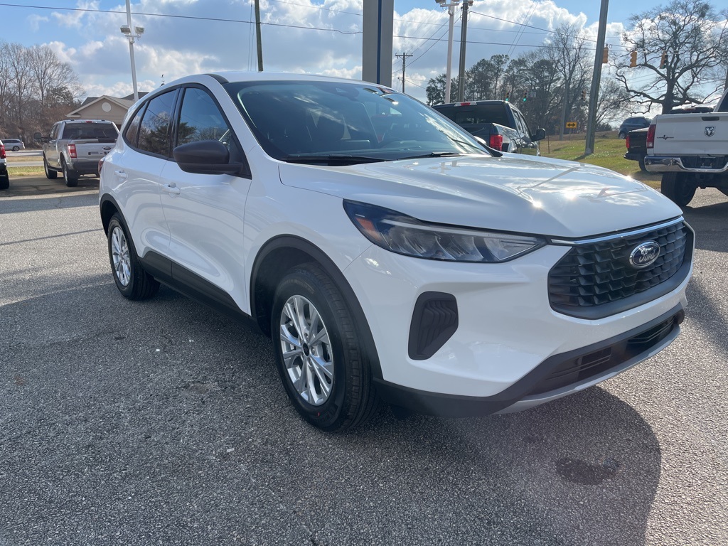 2025 Ford Escape Active photo 3