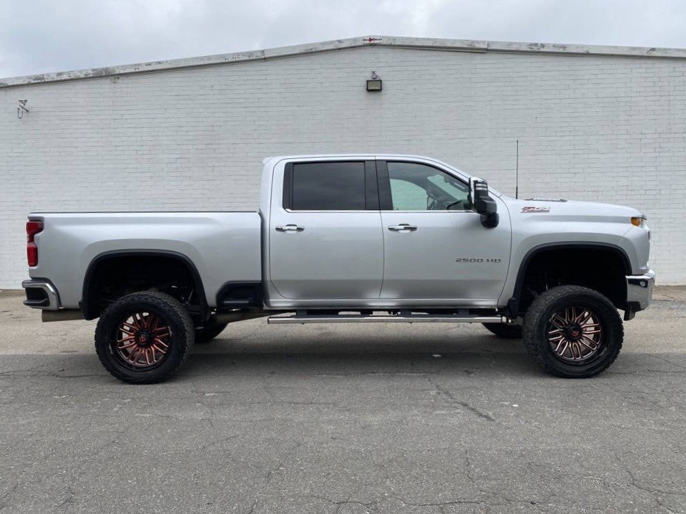 2022 Chevrolet Silverado 2500HD LTZ's photo