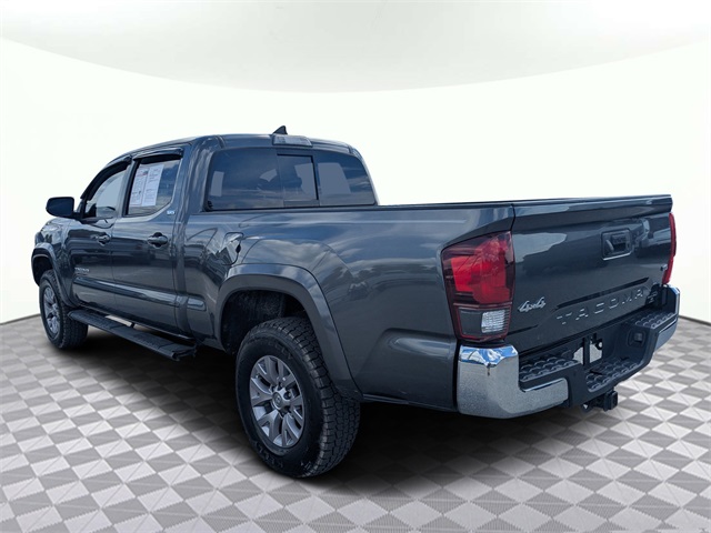2019 Toyota Tacoma SR5 photo 6