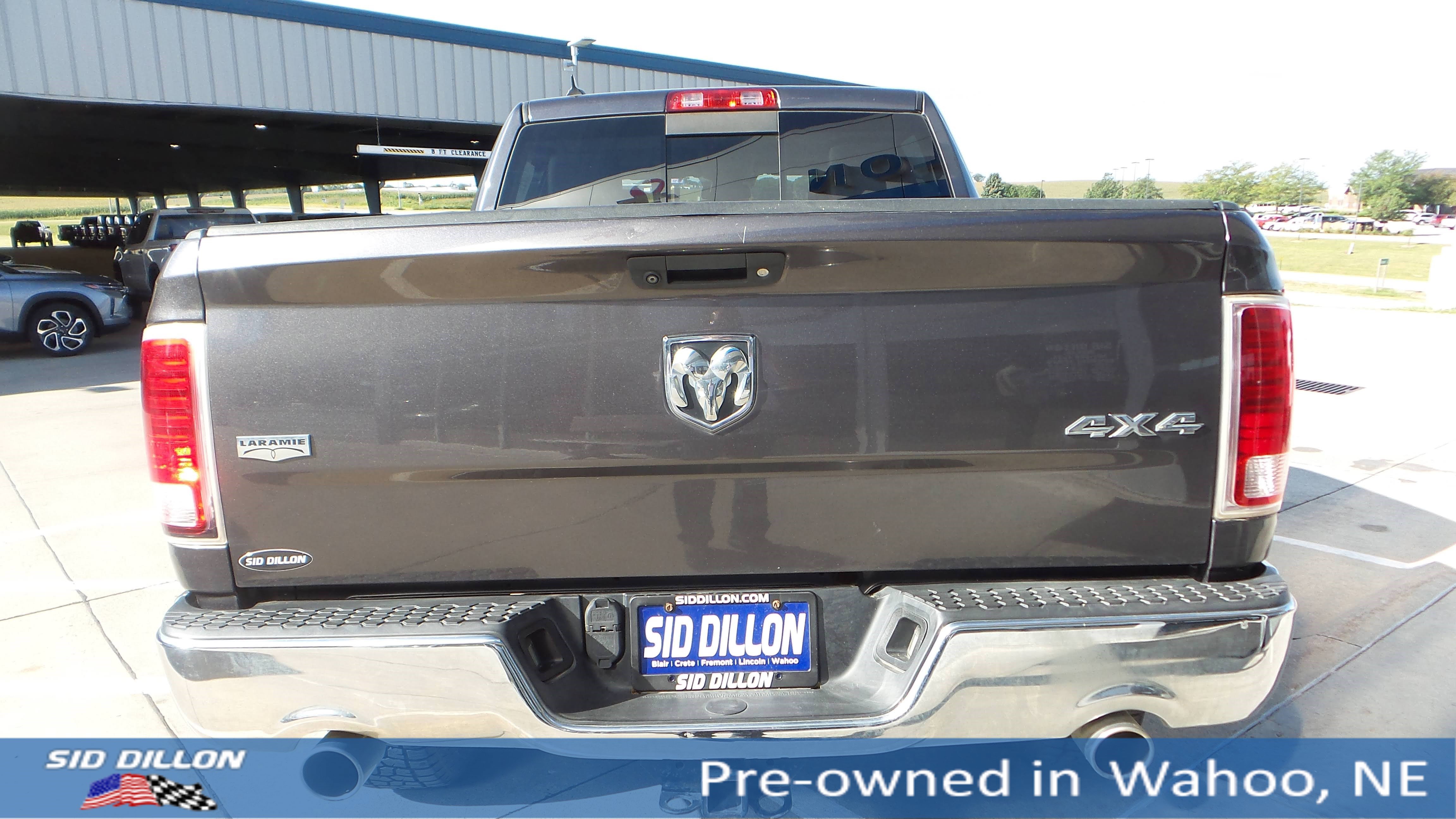 2016 Ram 1500 Laramie photo 3