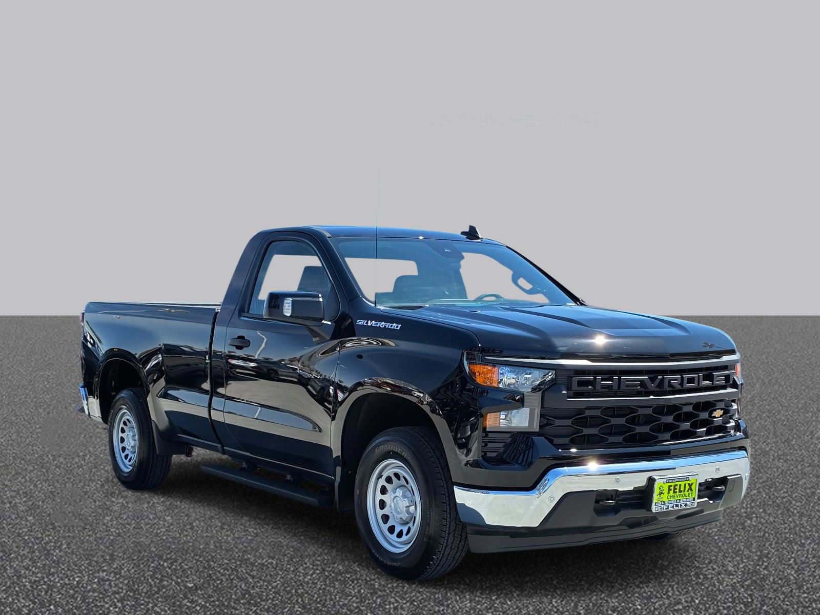 2025 Chevrolet Silverado 1500 photo 2