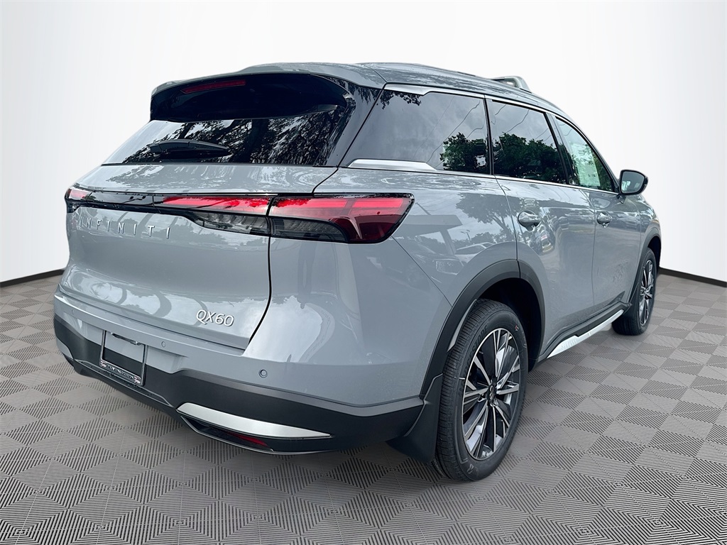 2026 Infiniti QX60 Luxe photo 7